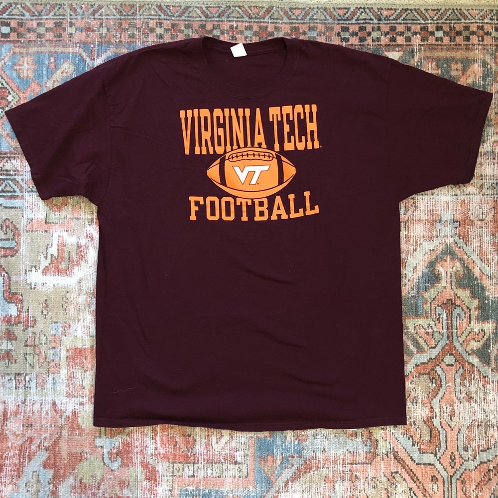Virginia Tech Hokies Football VT T-shirt NWOT
